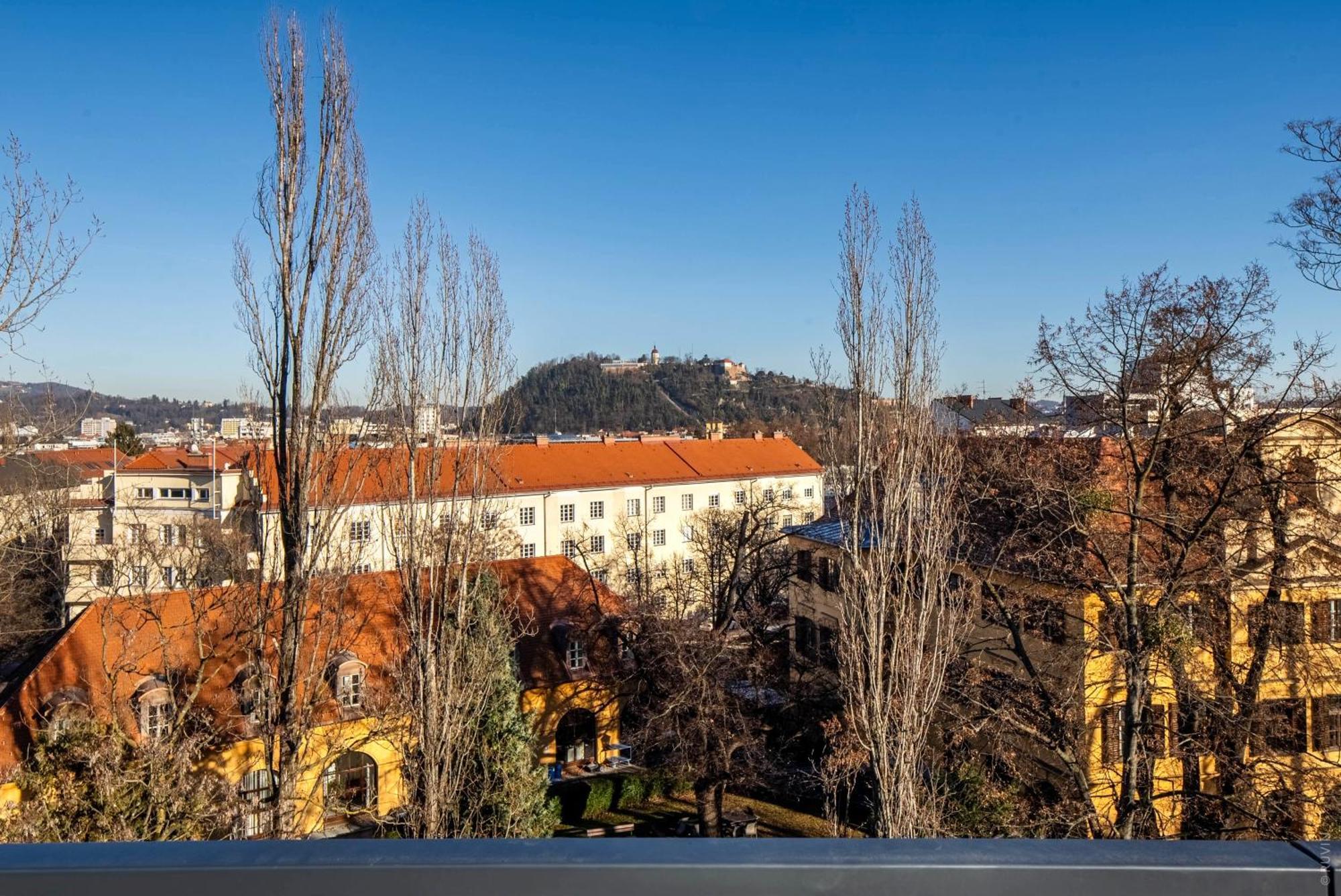 Whats-App Self-Check-In - Apartment Am Hauptbahnhof 格拉茨 外观 照片